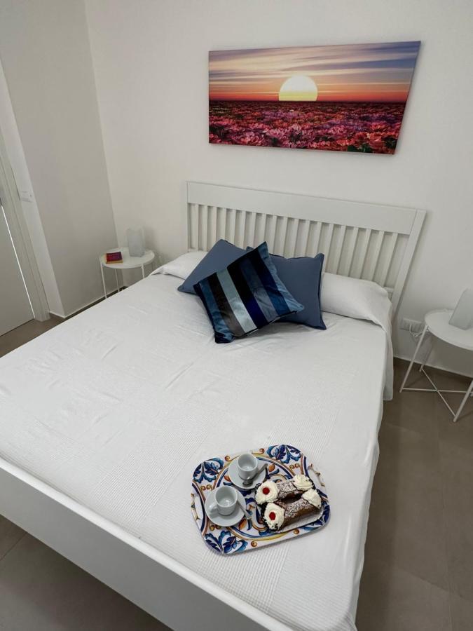 Villa Fiorenza - 100 Mt Dal Mare 卡斯泰拉马莱 外观 照片