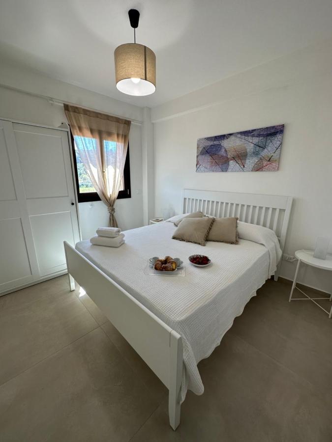 Villa Fiorenza - 100 Mt Dal Mare 卡斯泰拉马莱 外观 照片