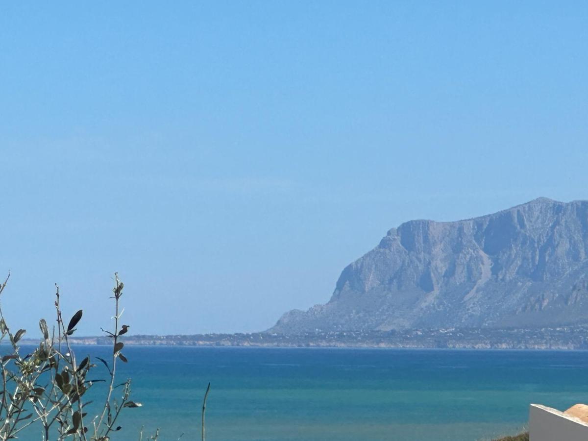 Villa Fiorenza - 100 Mt Dal Mare 卡斯泰拉马莱 外观 照片