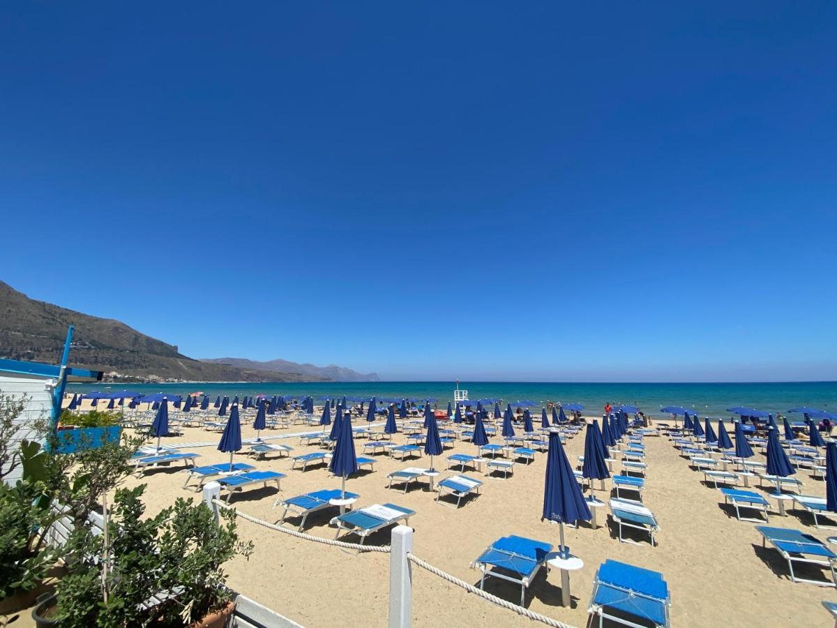 Villa Fiorenza - 100 Mt Dal Mare 卡斯泰拉马莱 外观 照片